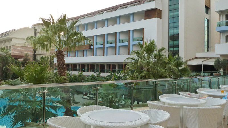 Port Complex 5*